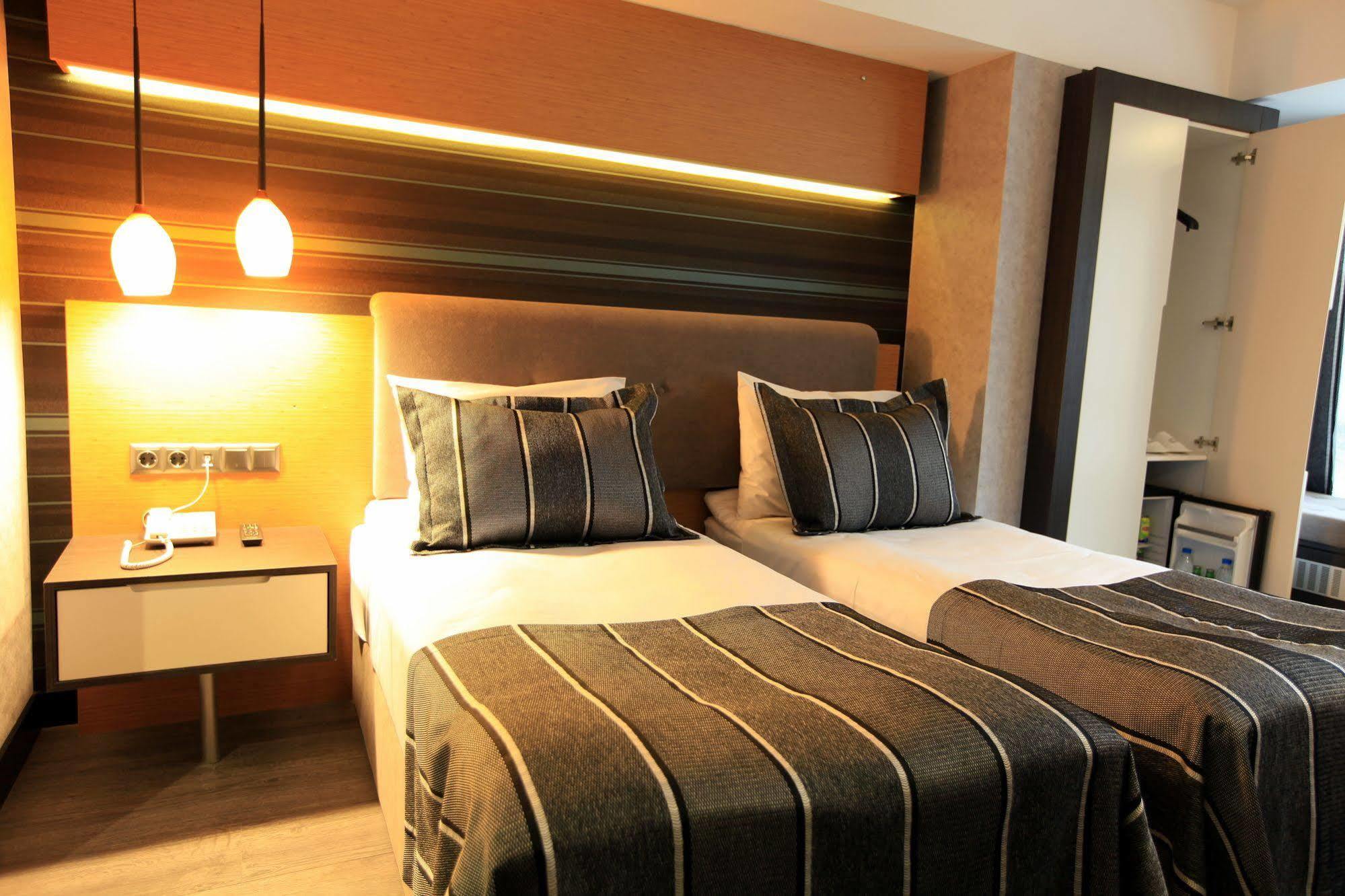The Black Hotel Eskişehir Buitenkant foto